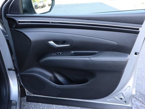 Used 2024 Hyundai Tucson SE FWD image 25