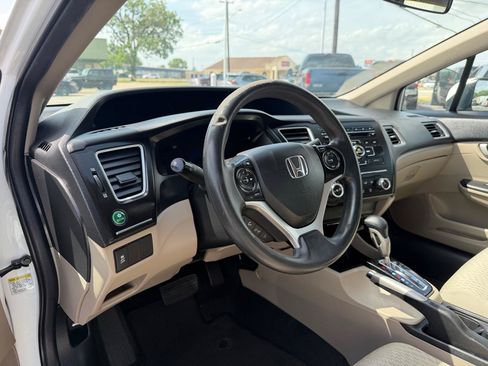Used 2015 Honda Civic LX image 9