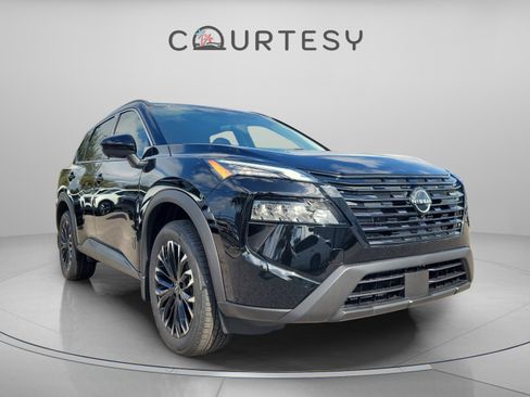 New 2026 Nissan Rogue SV image 5