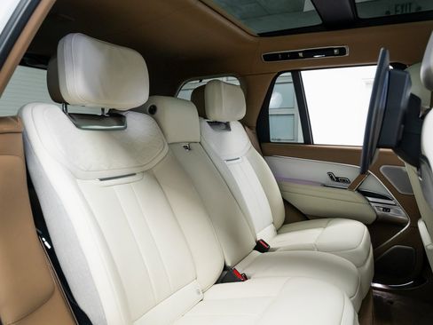 Used 2023 Land Rover Range Rover SV image 27