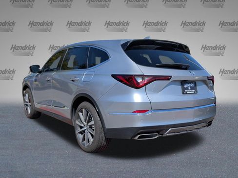 Used 2025 Acura MDX SH-AWD w/ Technology Package image 9