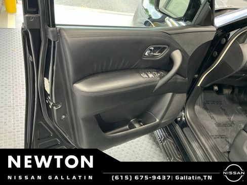 Used 2021 Nissan Armada SV RWD image 35