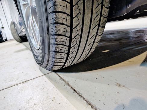 Used 2021 Toyota Sienna XLE w/ XLE Plus Package image 55