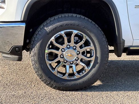 New 2026 Chevrolet Silverado 2500 LTZ w/ LTZ Premium Package image 25