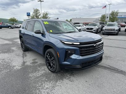 Used 2026 Chevrolet Traverse LT w/ Midnight/Sport Edition