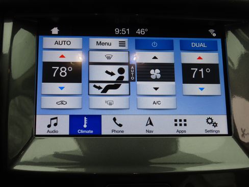 Used 2019 Ford Ranger Lariat w/ Equipment Group 501A Mid image 26