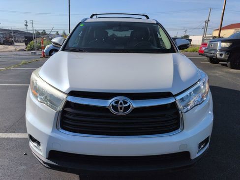 Used 2014 Toyota Highlander Limited FWD image 9