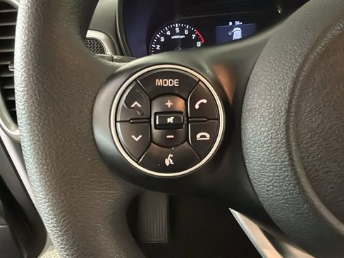 Used 2021 Kia Soul S FWD image 17