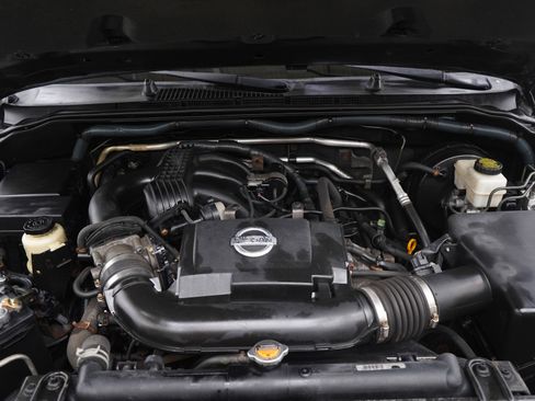 Used 2012 Nissan Xterra PRO-4X w/ Pro-4x Leather Pkg image 28