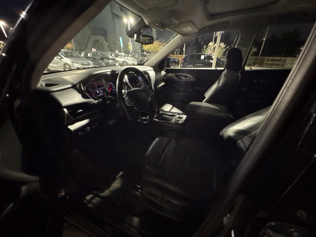 Used 2021 Chevrolet Traverse RS AWD/4WD image 13