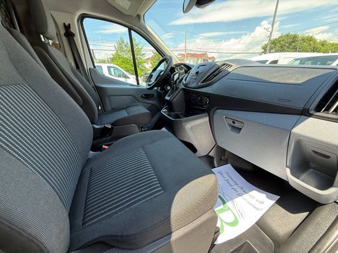 Used 2019 Ford Transit 250 130 Low Roof w/ Exterior Upgrade Package RWD image 7