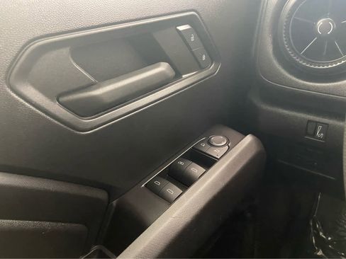 Used 2024 Chevrolet Colorado Trail Boss image 38