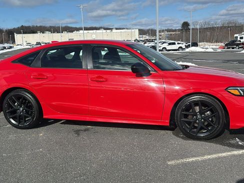 Used 2025 Honda Civic Sport image 3