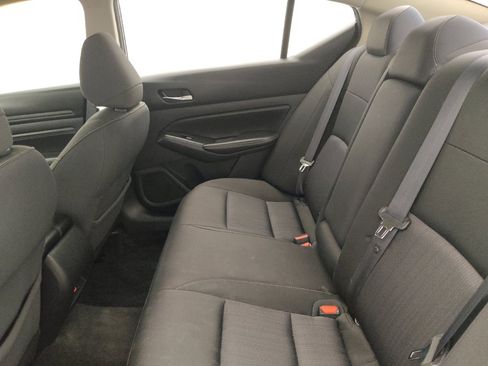 Used 2019 Nissan Altima 2.5 S FWD image 18