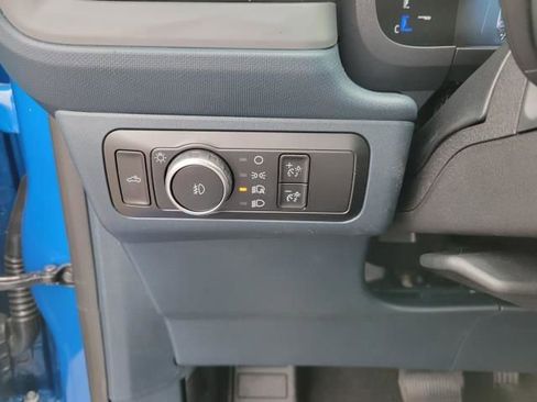 New 2025 Ford Maverick Lobo image 19