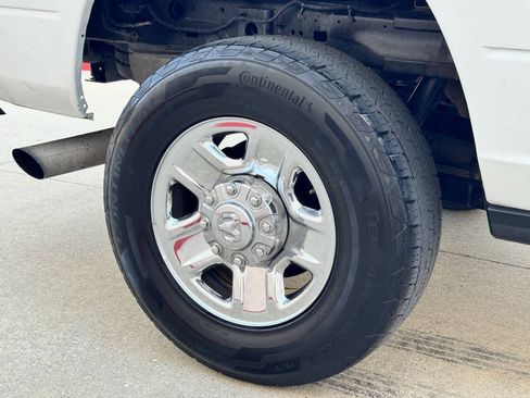 Used 2022 RAM 2500 Big Horn AWD/4WD image 37