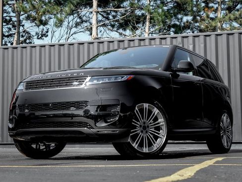 New 2026 Land Rover Range Rover Sport SE AWD/4WD image 1