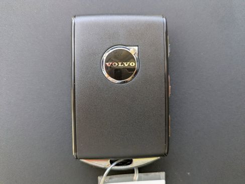 New 2026 Volvo XC90 B6 Plus w/ Protection Package Premier AWD/4WD image 26