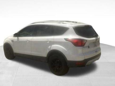 Certified 2019 Ford Escape Titanium AWD/4WD image 6