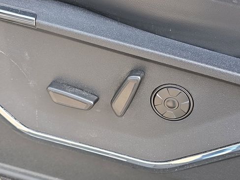 Used 2024 Ford F250 Platinum image 12