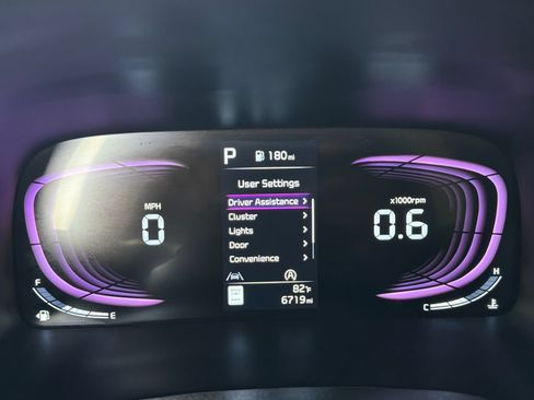 Used 2025 Kia Soul LX w/ LX Technology Package FWD image 21