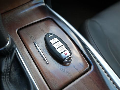 Used 2012 INFINITI M37 x w/ Deluxe Touring Pkg AWD/4WD image 9