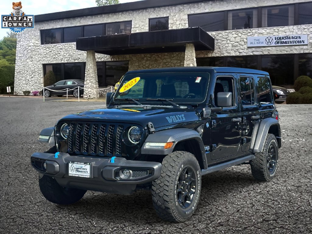 Used 2023 Jeep Wrangler Unlimited w/ Sun & Screen Package AWD/4WD image 2