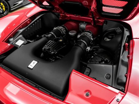Used 2014 Ferrari 458 Spider RWD image 55