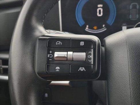Used 2025 Hyundai Santa Fe SEL AWD/4WD image 19