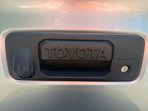 Used 2023 Toyota Tacoma TRD Off-Road w/ Black Out Package (TMS) AWD/4WD image 34
