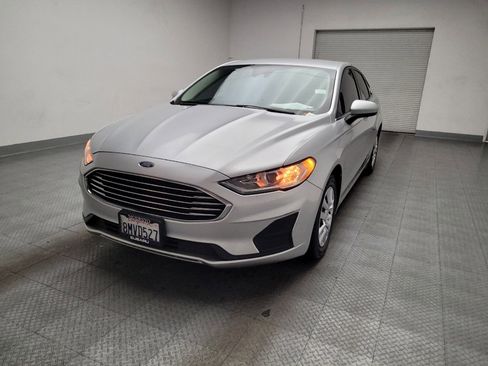 Used 2019 Ford Fusion S image 15
