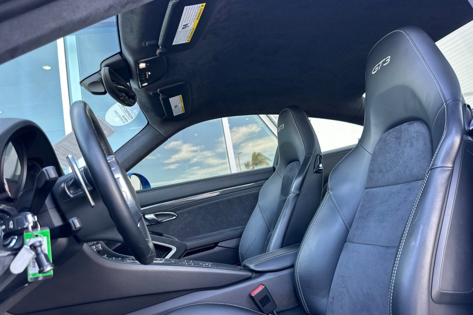 Certified 2016 Porsche 911 GT3 RWD image 5