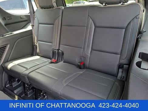 Used 2022 GMC Yukon SLT w/ SLT Premium Package AWD/4WD image 23