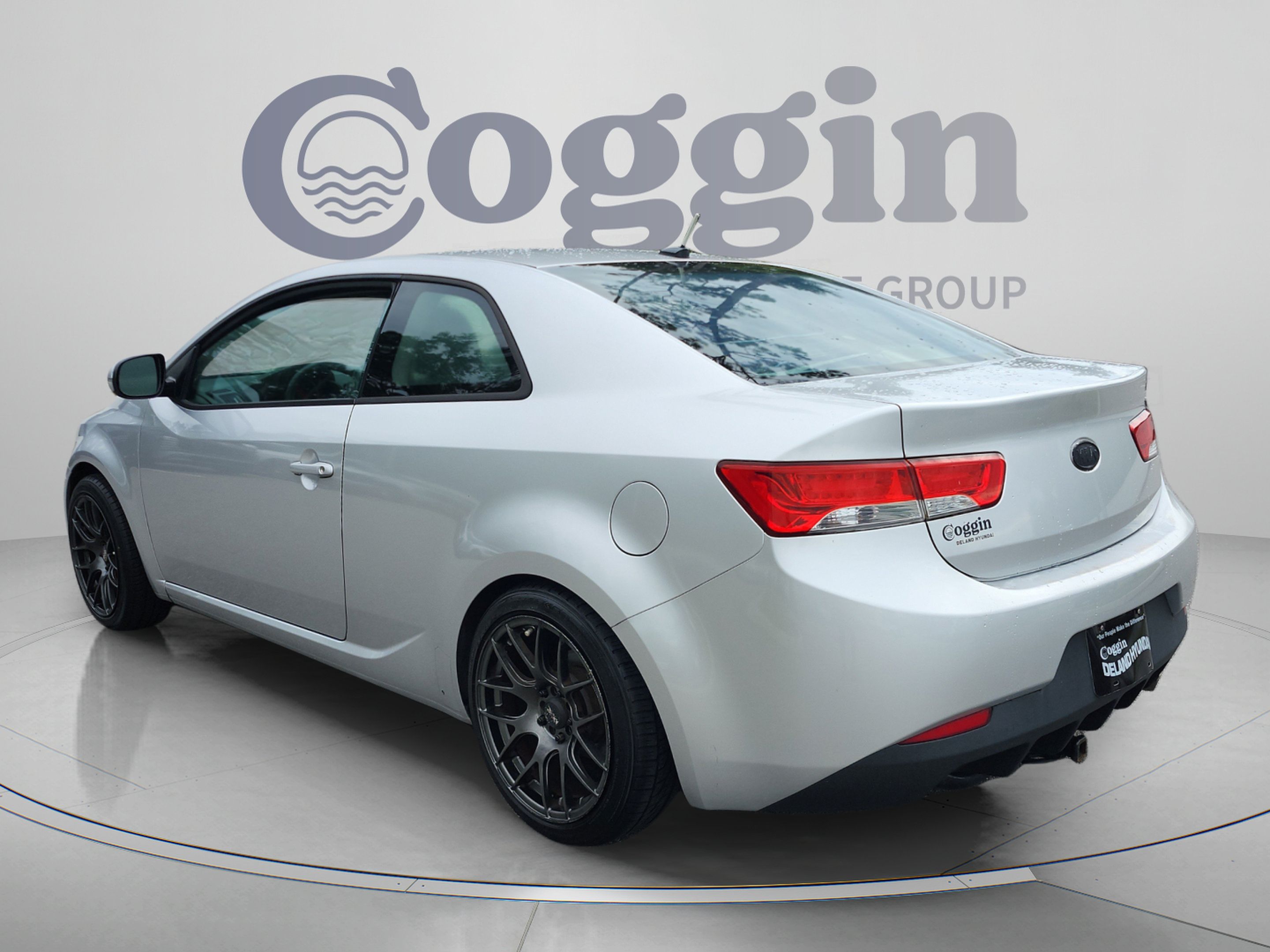 Used 2012 Kia Forte Koup SX FWD image 3