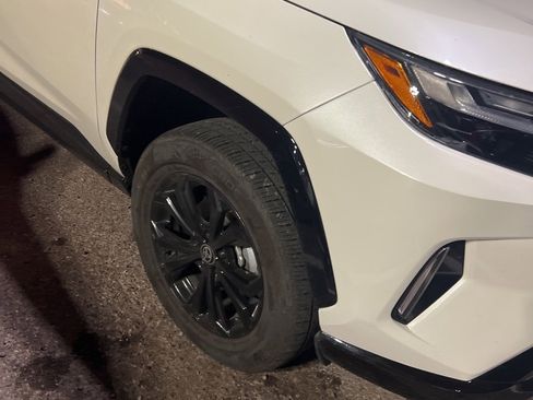 Used 2022 Toyota RAV4 XSE image 8