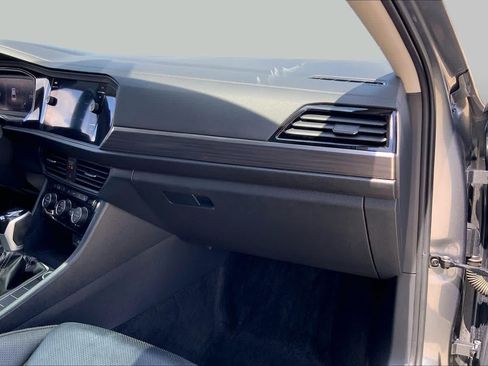 Used 2024 Volkswagen Jetta SEL FWD image 19