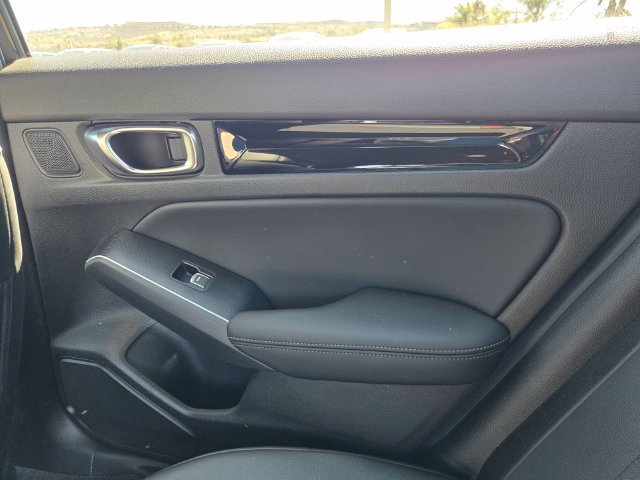 Used 2025 Honda Civic Sport image 12