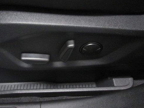 New 2024 Ford Edge SEL w/ Convenience Package image 29