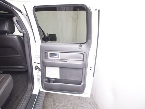 Used 2014 Ford F150 FX4 w/ Equipment Group 402A Luxury image 13