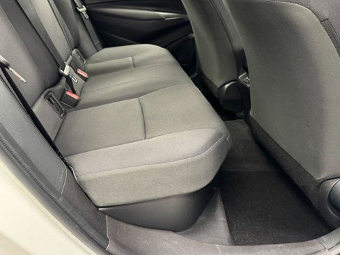 Used 2025 Toyota Corolla LE image 16