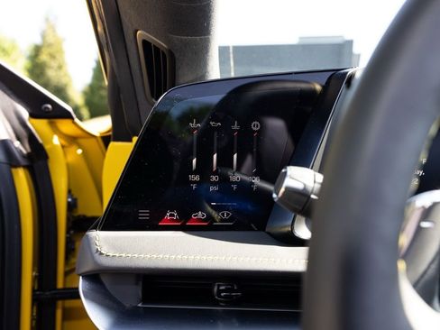 Used 2026 Chevrolet Corvette Stingray Premium Conv w/ Z51 Performance Package image 28