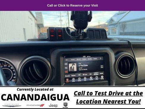 Used 2022 Jeep Wrangler Unlimited Sport AWD/4WD image 18