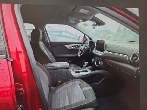 Used 2025 Chevrolet Blazer LT image 10