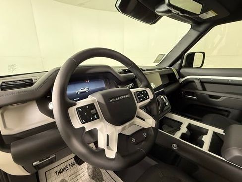 New 2026 Land Rover Defender 110 X-Dynamic SE AWD/4WD image 6