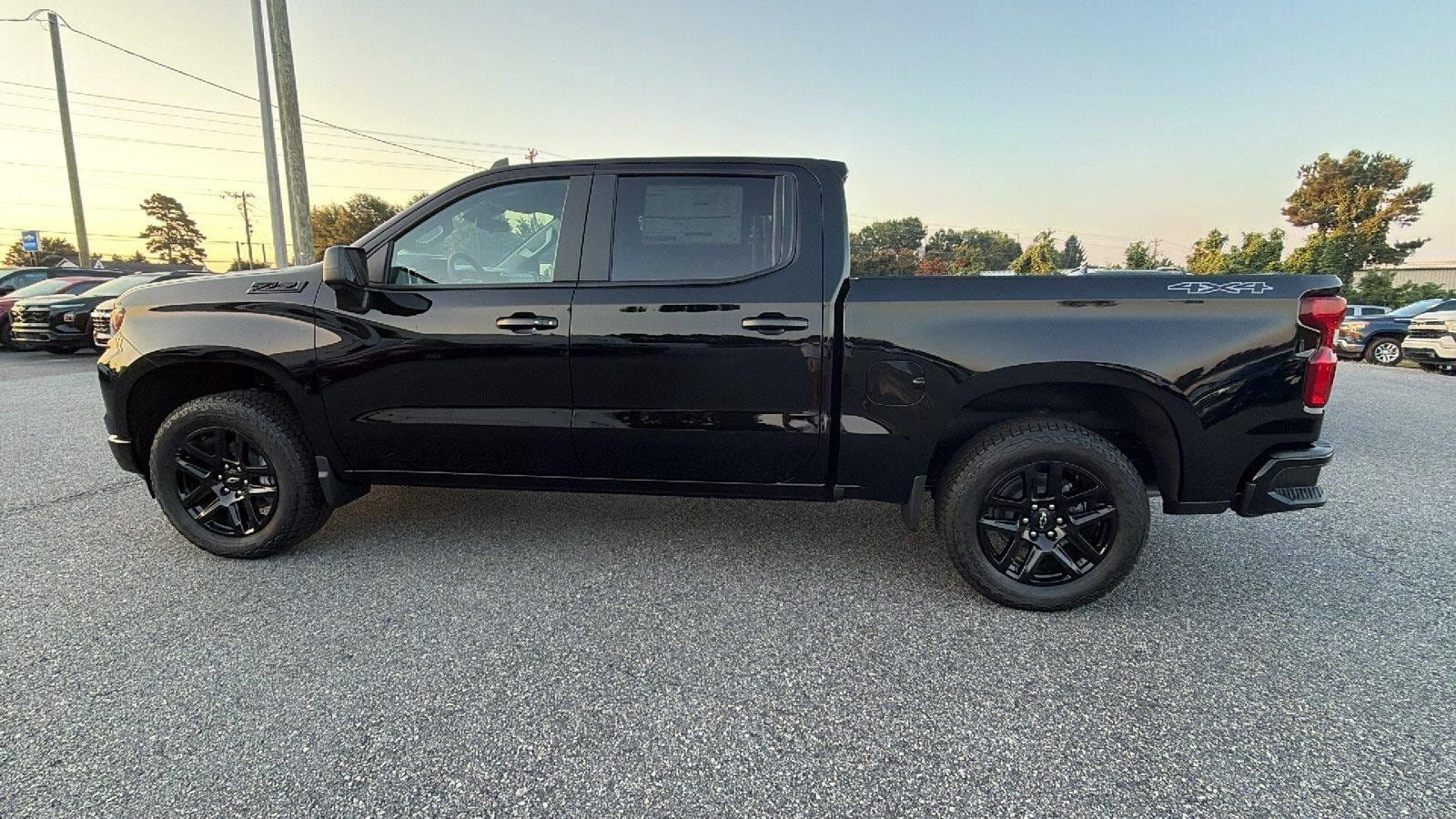 New 2026 Chevrolet Silverado 1500 RST w/ RST All Star Premium Package AWD/4WD image 11