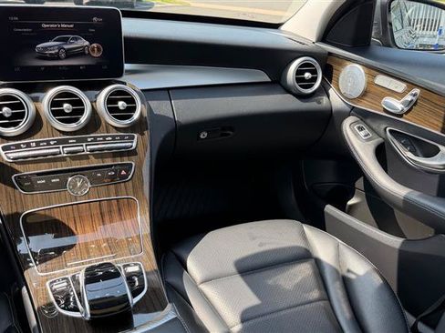 Used 2017 Mercedes-Benz C 300 4MATIC Sedan image 19