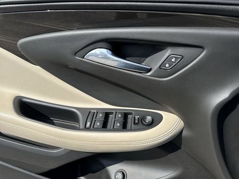 Used 2020 Buick Envision Preferred FWD image 22