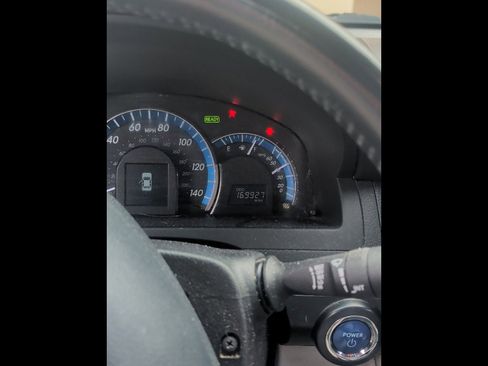 Used 2013 Toyota Camry XLE w/ Convenience Pkg image 6