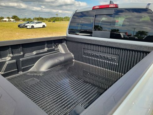 New 2026 Nissan Frontier PRO-4X w/ Tow Package AWD/4WD image 3