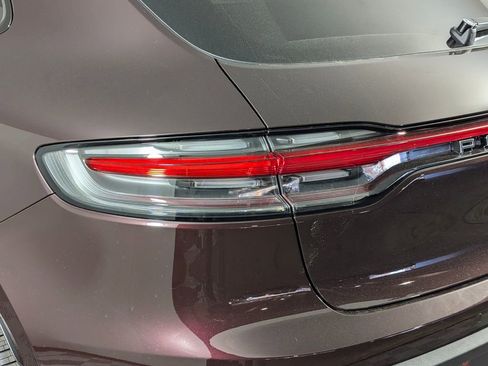 New 2026 Porsche Macan image 16